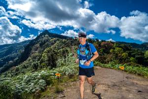 BIB: 201, 9352
                            <button type="button" onclick="openModal(19041087)" class="btn btn-primary btn-sm float-right btn-popup" data-toggle="modal" data-target=".modal-high-quality">
                        <i class="fas fa-shopping-cart"></i> Add to Cart
                    </button>
                                            <button type="button" onclick="isThisMe(19041087, true)" class="btn btn-success btn-sm float-right btn-popup btn-isme hidden" data-toggle="tooltip" data-placement="bottom" title="นี่คือรูปของคุณใช่ไหม คลิกที่นี่เพื่อเอาเข้าอัลบั้ม">
                        <i class="fas fa-plus"></i> Add to album
                    </button>
                    <button type="button" onclick="isThisMe(19041087, false)" class="btn btn-warning btn-sm float-right btn-popup btn-isnotme hidden">
                        <i class="fas fa-ban"></i> Remove from album
                    </button>